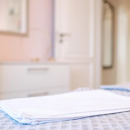 La Luxury Apartment *