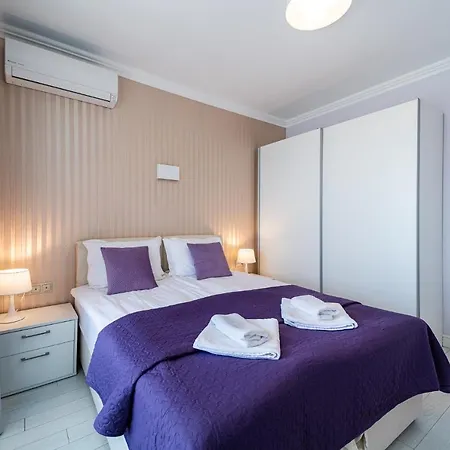 La Luxury Apartamento