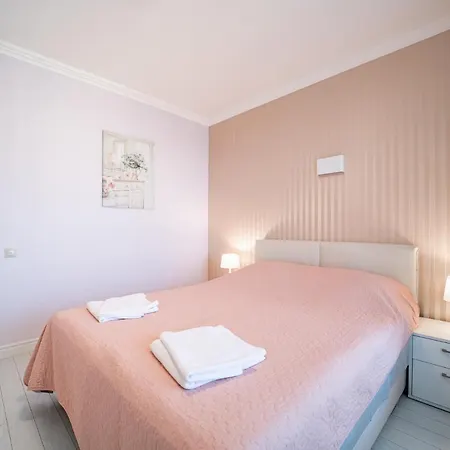 La Luxury * Golden Sands
