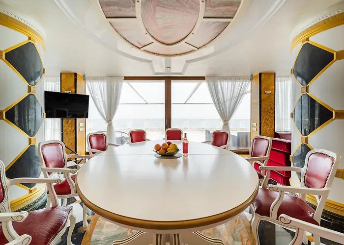 Apartment La Luxury Golden Sands
